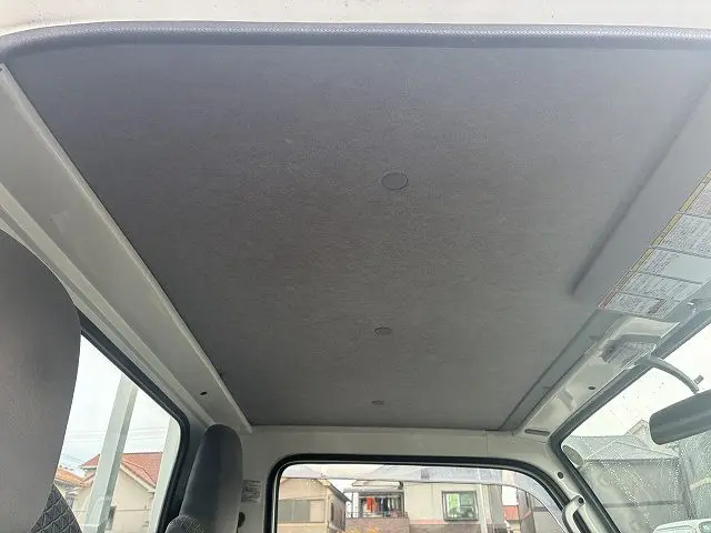 いすゞ エルフ TRG-NHR85A(2WD)の写真38