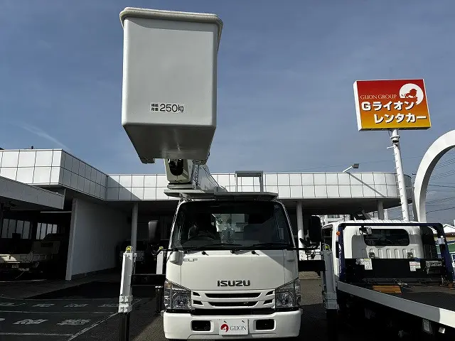 いすゞ エルフ TKG-NKR85YN(2WD)の写真15