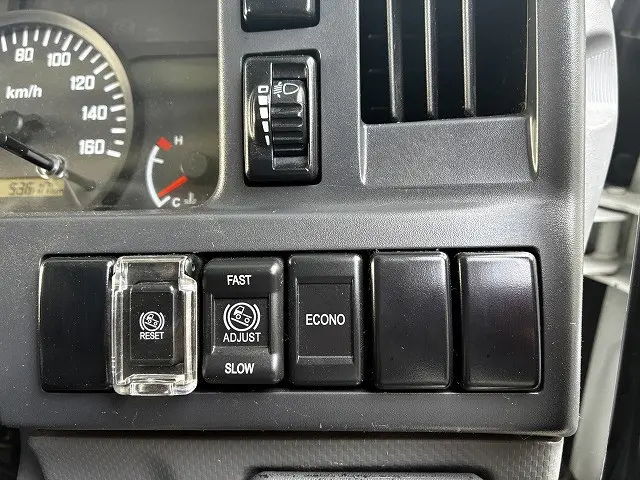 いすゞ エルフ TKG-NKR85YN(2WD)の写真36