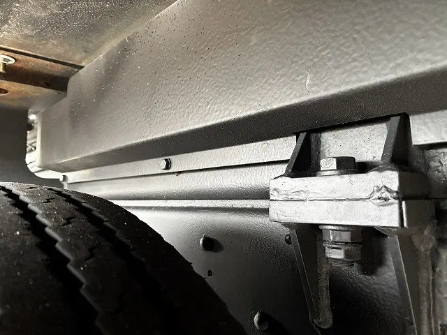 いすゞ エルフ TKG-NKR85YN(2WD)の写真46