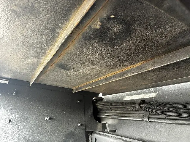 いすゞ エルフ TKG-NKR85YN(2WD)の写真47