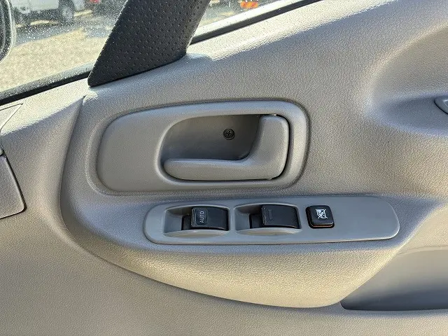 日野 デュトロ SKG-XZU650M(2WD)の写真35