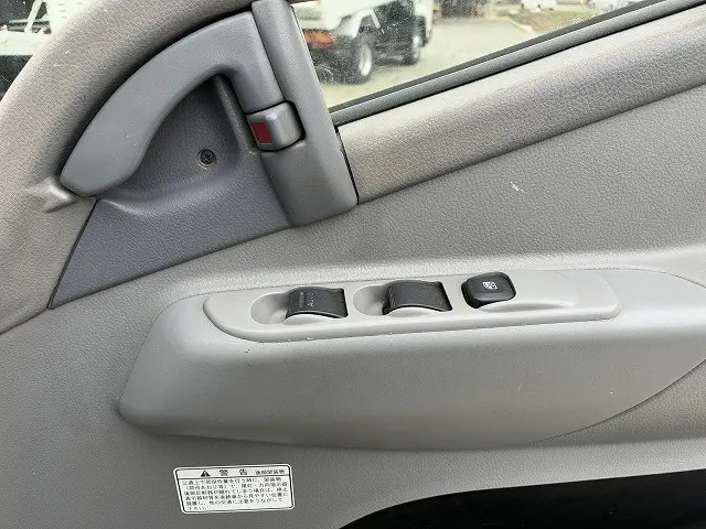 三菱 キャンター PDG-FE83DN(2WD)の写真38