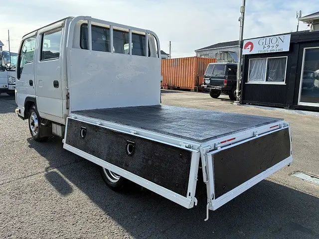 いすゞ エルフ TPG-NHR85A(2WD)の写真13