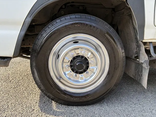 いすゞ エルフ TPG-NHR85A(2WD)の写真18