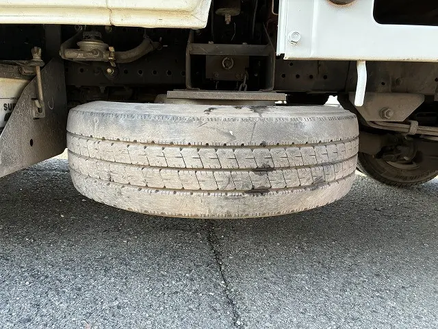 いすゞ エルフ TPG-NHR85A(2WD)の写真24