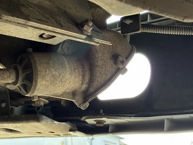 いすゞ エルフ TPG-NHR85A(2WD)の写真44