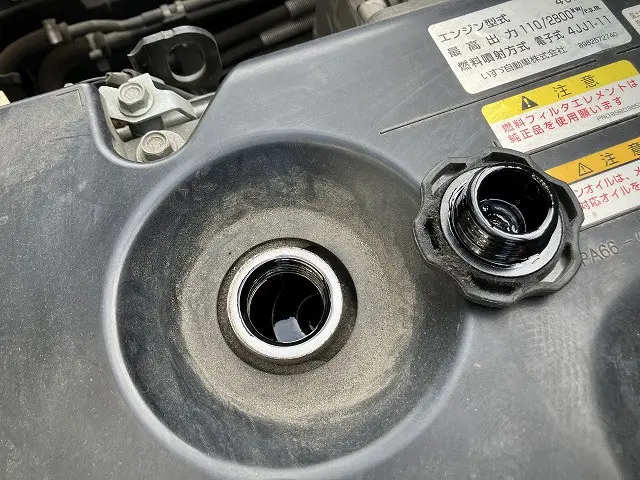 いすゞ エルフ TRG-NNR85AR(2WD)の写真19