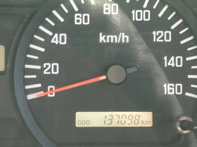 いすゞ エルフ TRG-NNR85AR(2WD)の写真43