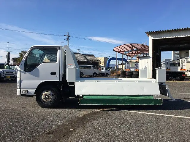 いすゞ エルフ TKG-NKR85AN(2WD)の写真18