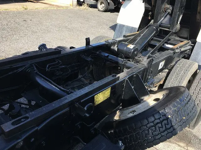 いすゞ エルフ TKG-NKR85AN(2WD)の写真27