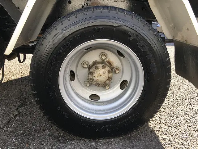 いすゞ エルフ TKG-NKR85AN(2WD)の写真38