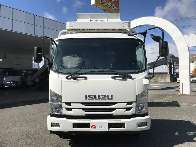 いすゞ フォワード TKG-FRR90S1(2WD)の写真2