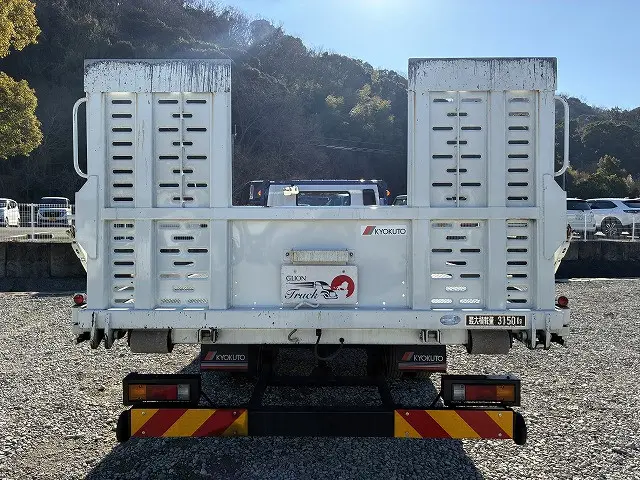 三菱 キャンター 2PG-FEB80(2WD)の写真7
