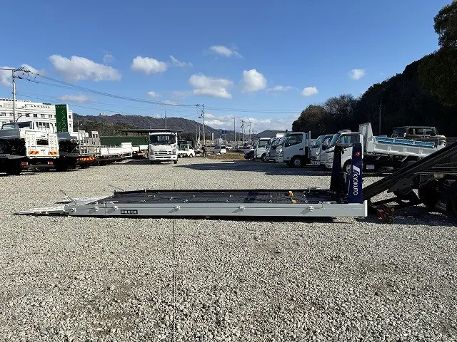 三菱 キャンター 2PG-FEB80(2WD)の写真12