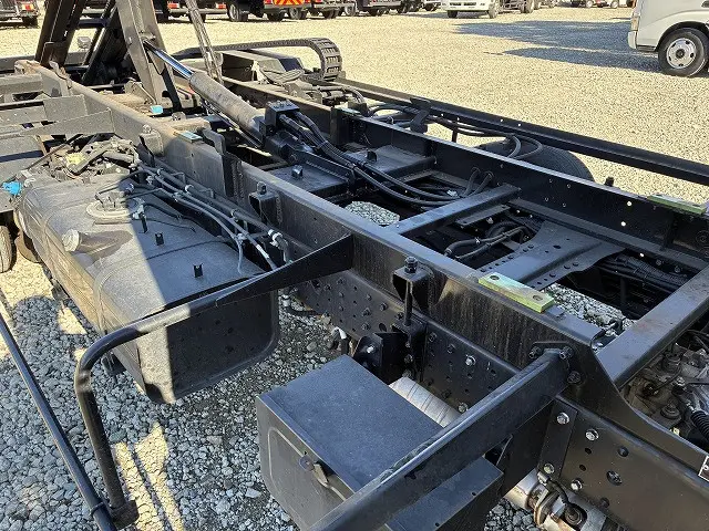 三菱 キャンター 2PG-FEB80(2WD)の写真37