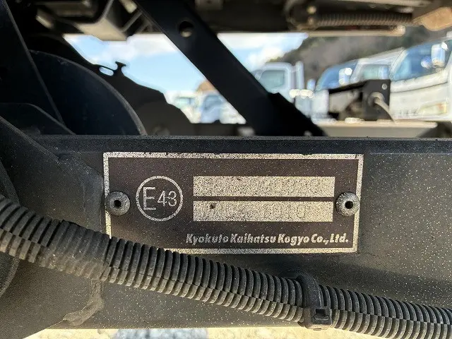 三菱 キャンター 2PG-FEB80(2WD)の写真46