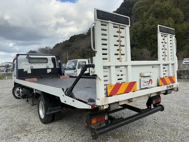 三菱 キャンター TKG-FEB50(2WD)の写真6