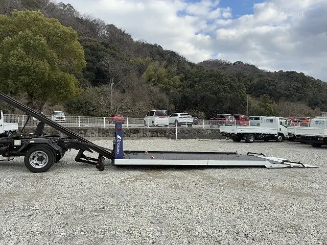 三菱 キャンター TKG-FEB50(2WD)の写真11