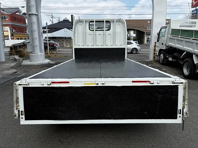 三菱 キャンター TPG-FBA20(2WD)の写真14