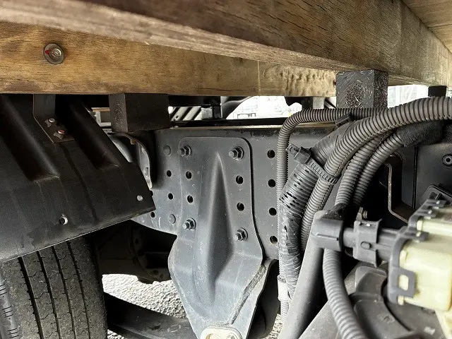 三菱 キャンター TPG-FBA20(2WD)の写真34