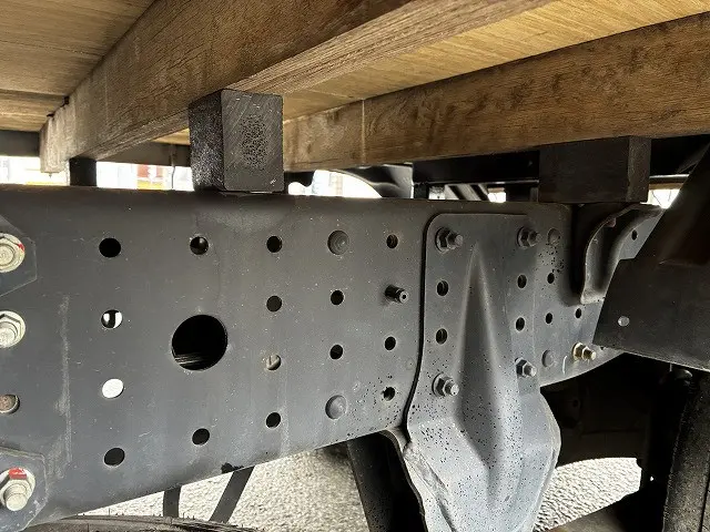 三菱 キャンター TPG-FBA20(2WD)の写真36