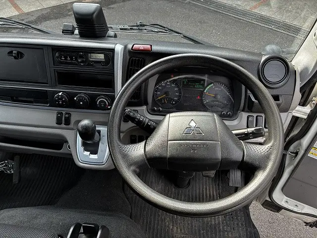 三菱 キャンター TPG-FBA20(2WD)の写真47