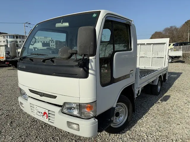 日産 アトラス KG-SR4F23(2WD)の写真1
