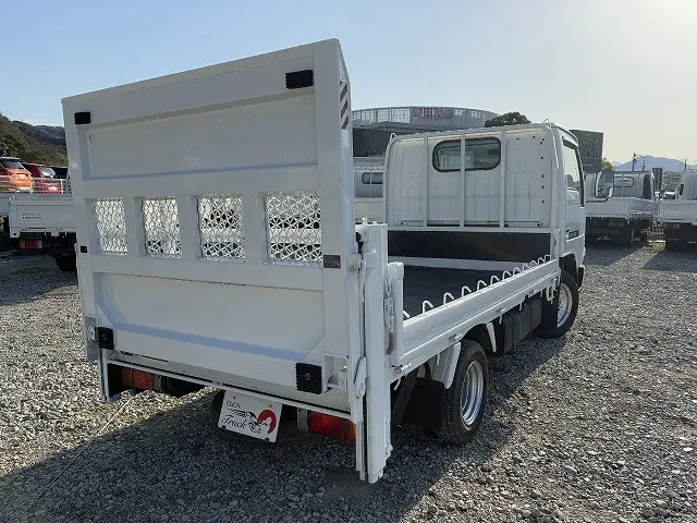 日産 アトラス KG-SR4F23(2WD)の写真8