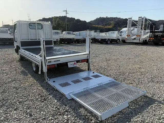 日産 アトラス KG-SR4F23(2WD)の写真13