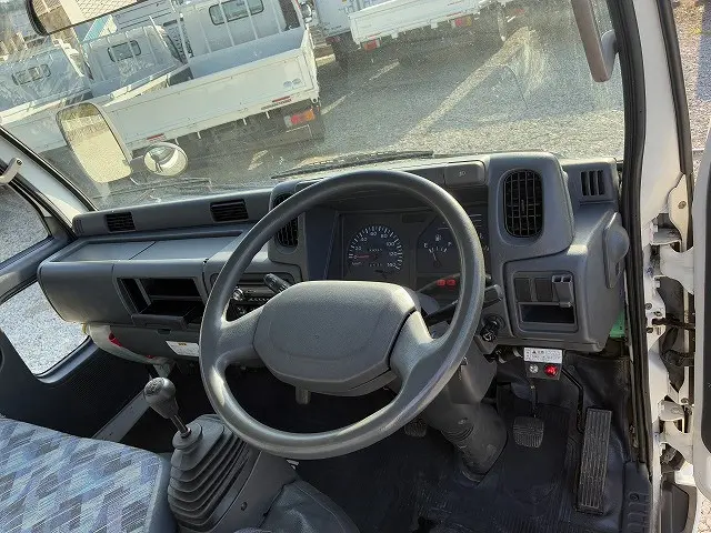 日産 アトラス KG-SR4F23(2WD)の写真31