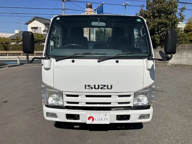 いすゞ エルフ BKG-NHS85A(4WD)の写真2