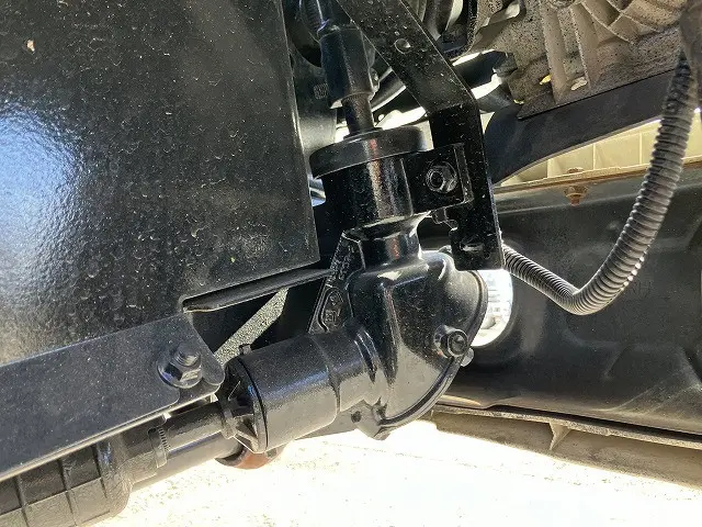 いすゞ エルフ BKG-NHS85A(4WD)の写真22