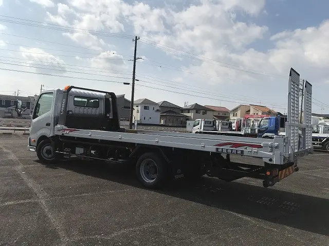 トヨタ ダイナ 2KG-XZU722(2WD)の写真11