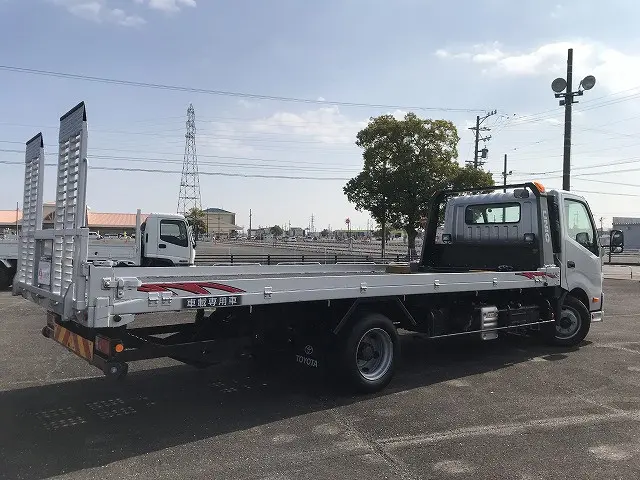 トヨタ ダイナ 2KG-XZU722(2WD)の写真13