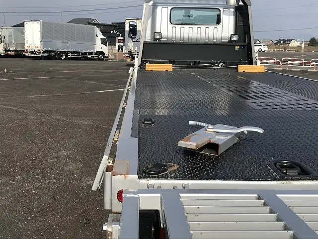 トヨタ ダイナ 2KG-XZU722(2WD)の写真19