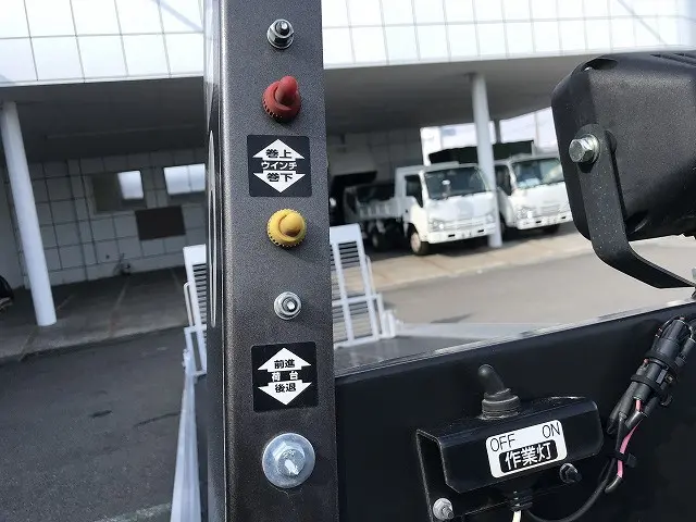 トヨタ ダイナ 2KG-XZU722(2WD)の写真36
