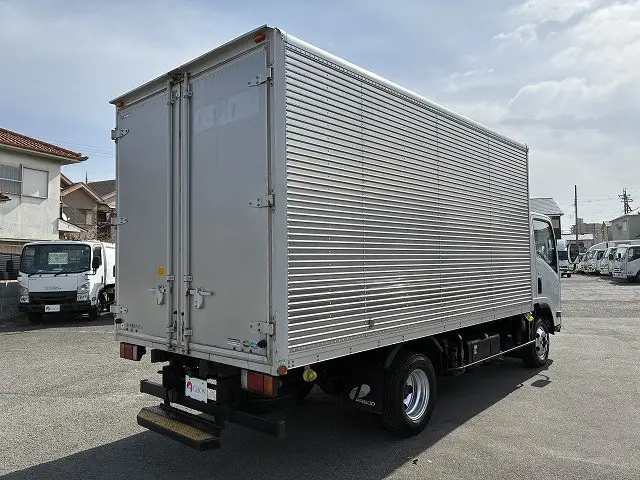 いすゞ エルフ 2PG-NPS88AN(4WD)の写真8