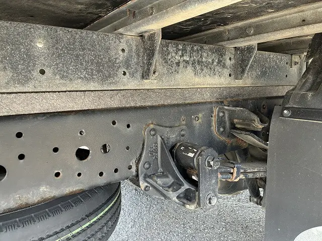 いすゞ エルフ 2PG-NPS88AN(4WD)の写真19