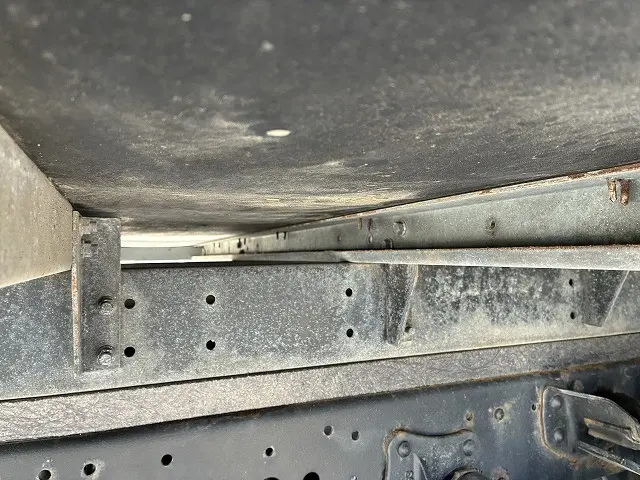 いすゞ エルフ 2PG-NPS88AN(4WD)の写真20