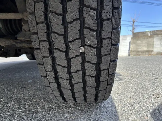 いすゞ エルフ 2PG-NPS88AN(4WD)の写真24