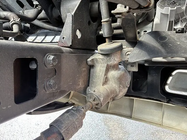 いすゞ エルフ 2PG-NPS88AN(4WD)の写真48