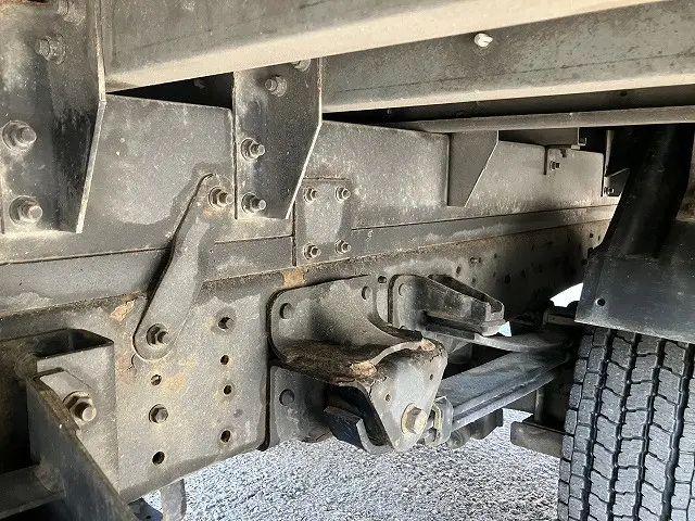 日野 デュトロ 2KG-XZU775M(4WD)の写真29