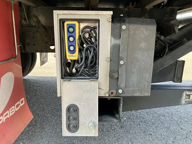 日野 デュトロ 2KG-XZU775M(4WD)の写真33