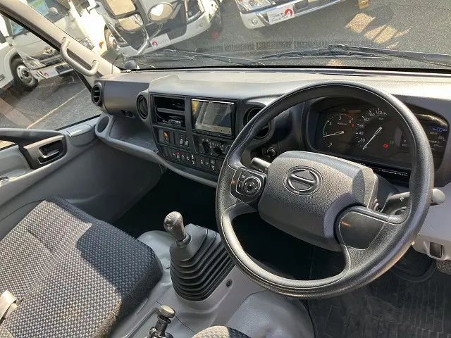 日野 デュトロ 2KG-XZU775M(4WD)の写真34