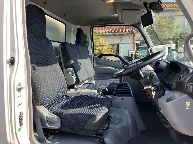 日野 デュトロ 2KG-XZU775M(4WD)の写真42