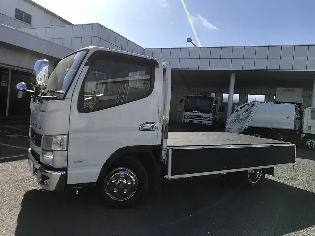 三菱 キャンター TKG-FBA20(2WD)の写真9