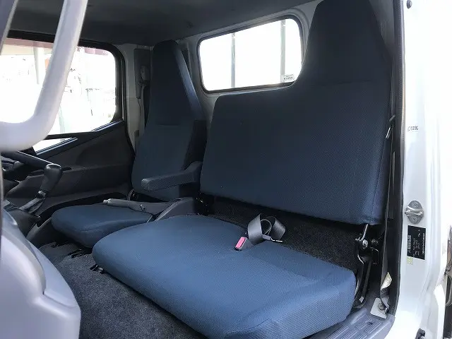 三菱 キャンター TKG-FBA20(2WD)の写真34