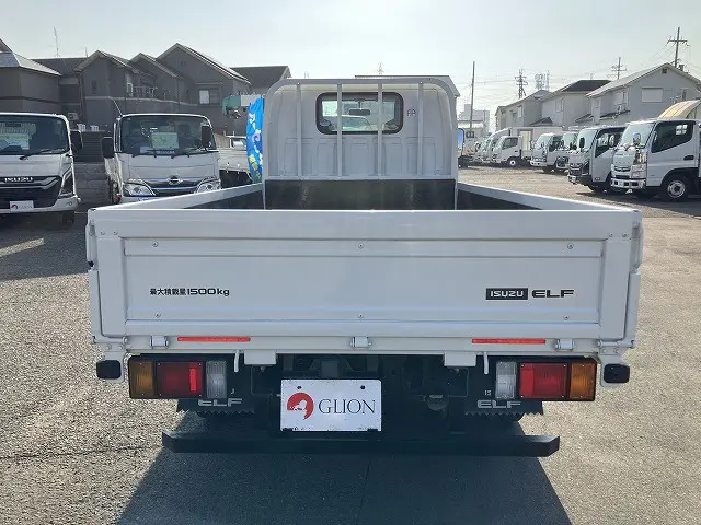 いすゞ エルフ TRG-NHR85A(2WD)の写真7