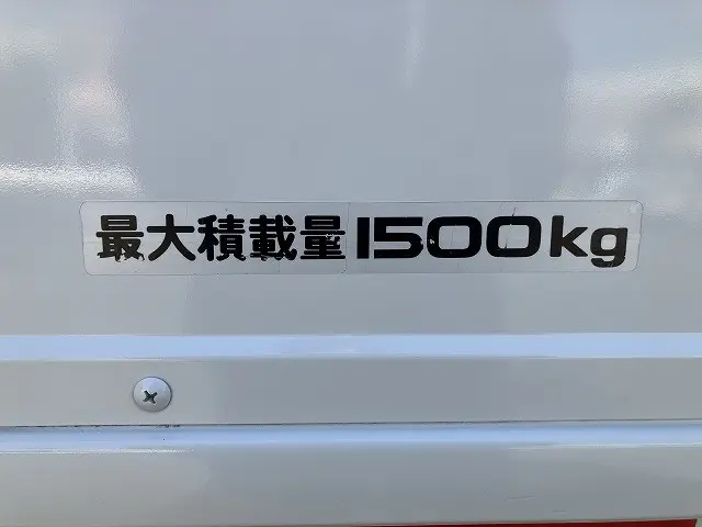 いすゞ エルフ TRG-NHR85A(2WD)の写真23